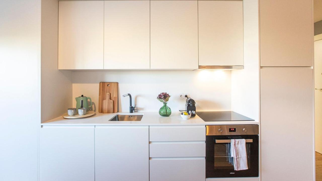 Stylish Studio W/ Ac & Balcony By Lovelystay Πόρτο Εξωτερικό φωτογραφία