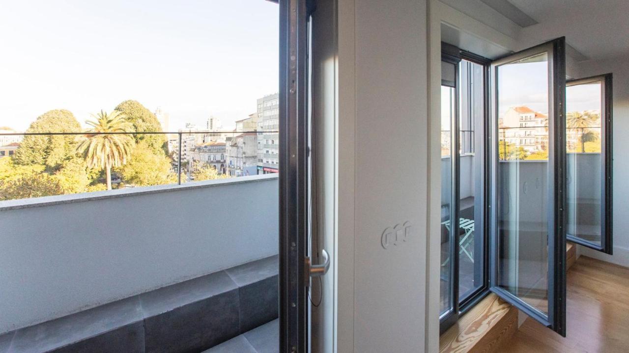 Stylish Studio W/ Ac & Balcony By Lovelystay Πόρτο Εξωτερικό φωτογραφία