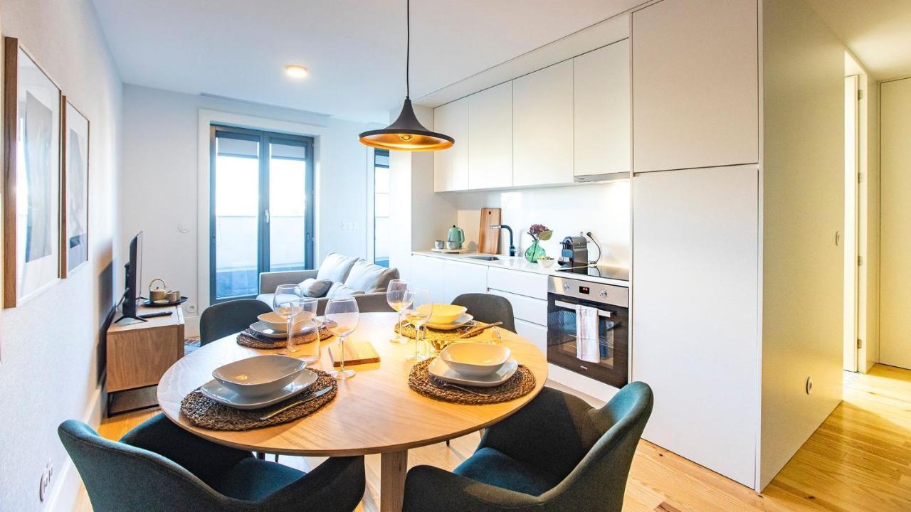 Stylish Studio W/ Ac & Balcony By Lovelystay Πόρτο Εξωτερικό φωτογραφία